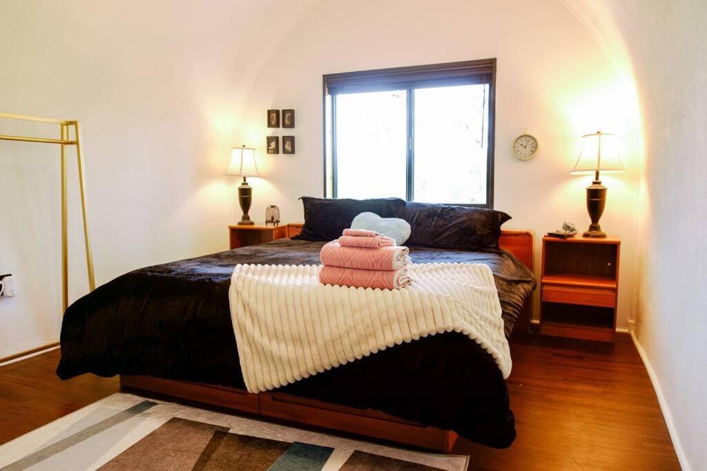 Curlew Earth Home 2Bd W/ Valley & Mountain Views Republic 外观 照片